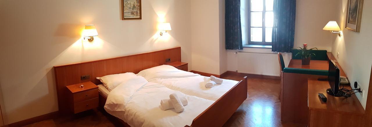 Weisses Roessl Bed & Breakfast Appiano Sulla Strada Del Vino Exterior photo